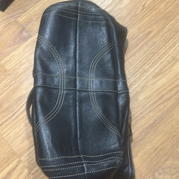 Coach black leather satchel - Picture 6 of 6
